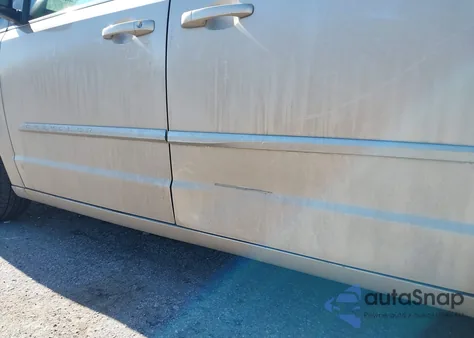 2013 Chrysler Town & Country Touring from USA, damaged, VIN 2C4RC1BG9DR518893